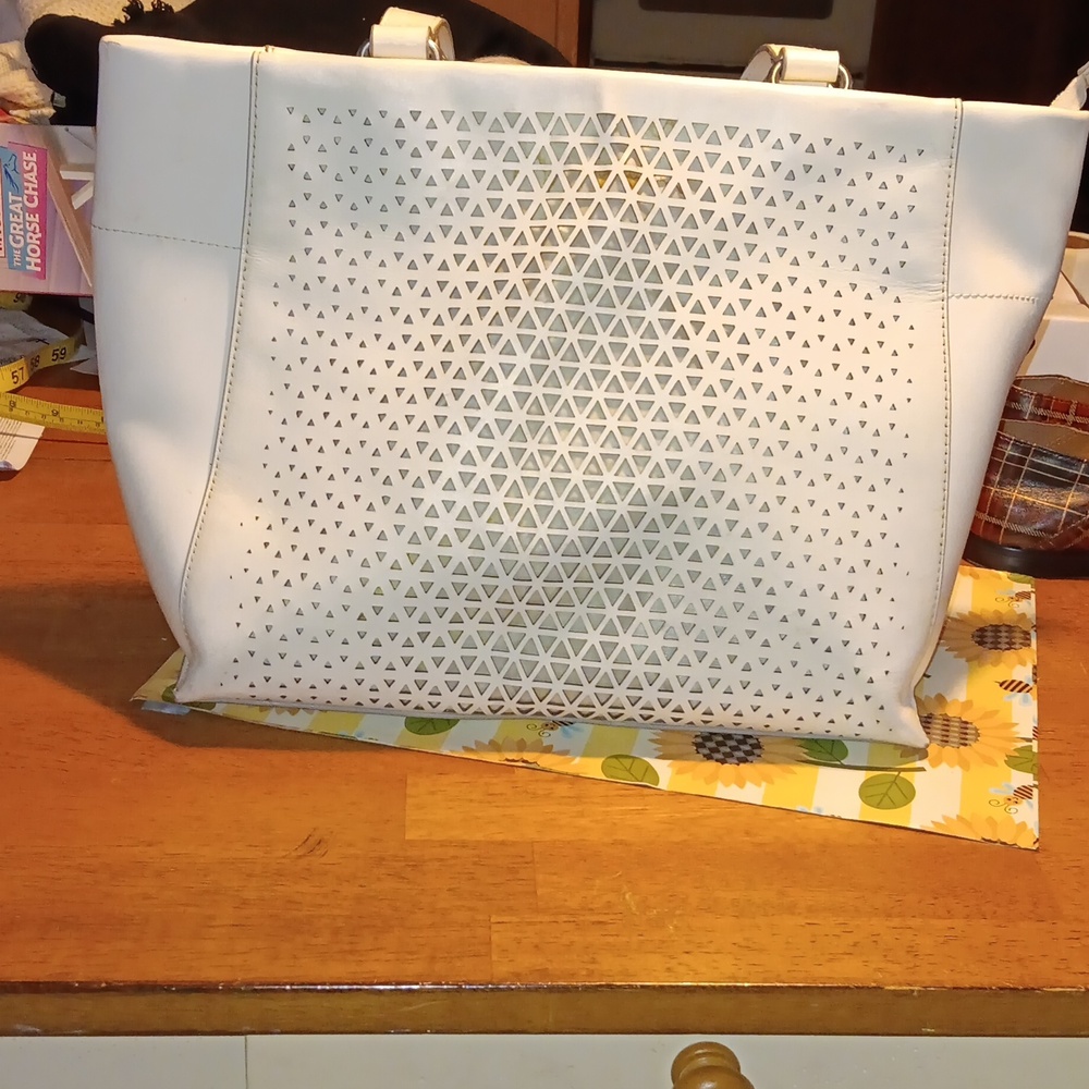 Euc Perlina White Leather Shoulder Bag With Cut Outs On Front Super Clean